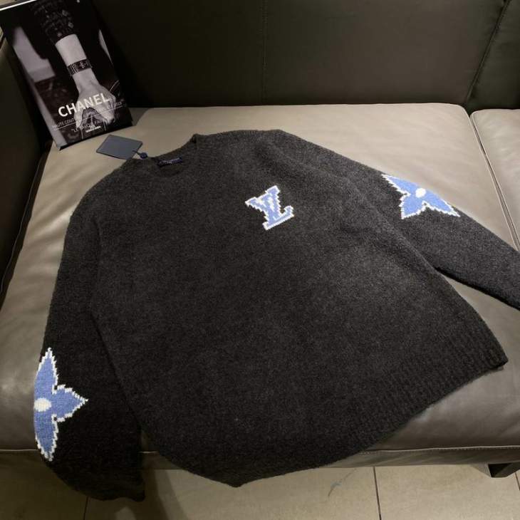 Picture of Louis Vuitton Sweaters _SKULVM-2XLfxtx0146559